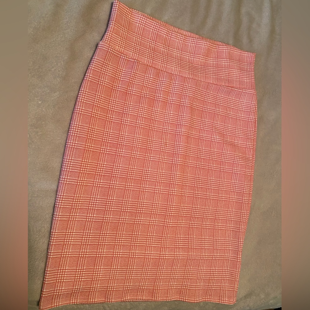 Pink Plaid Lularoe Cassie pencil skirt size medium